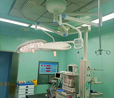 Medik Provides Operating Lights and General Hospital Beds in German Public Hospi
